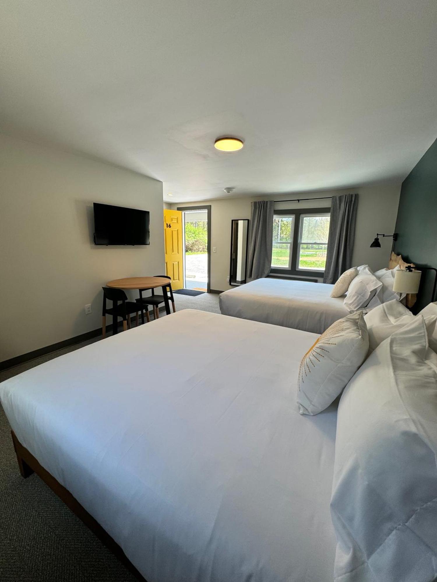 East Rock Inn Great Barrington Extérieur photo