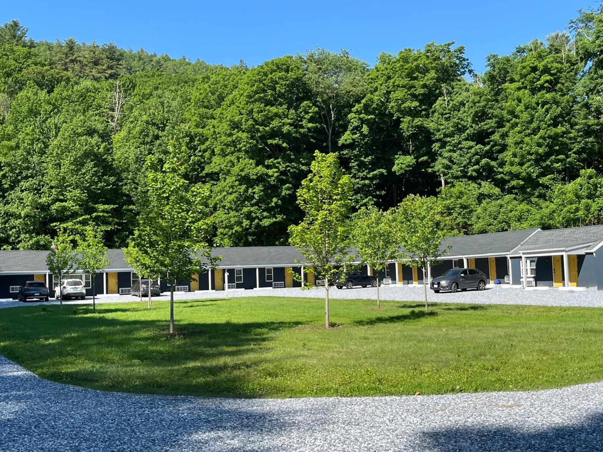 East Rock Inn Great Barrington Extérieur photo